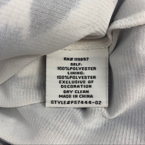 Eclair bohemian romper jumpsuit with shorts, v-neck, flowy, large/ extra large - Picture 8 of 9